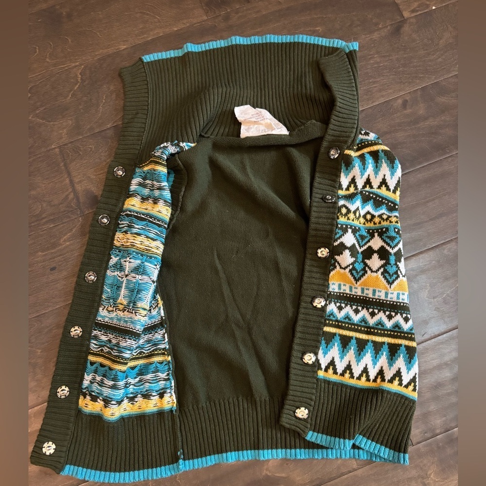Red Camel Sleeveless Patterned Sweater Vest - Picture 4 of 5